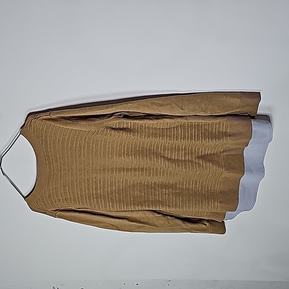 Hilary Radley tan XL Ling sleeve sweater - Picture 4 of 7